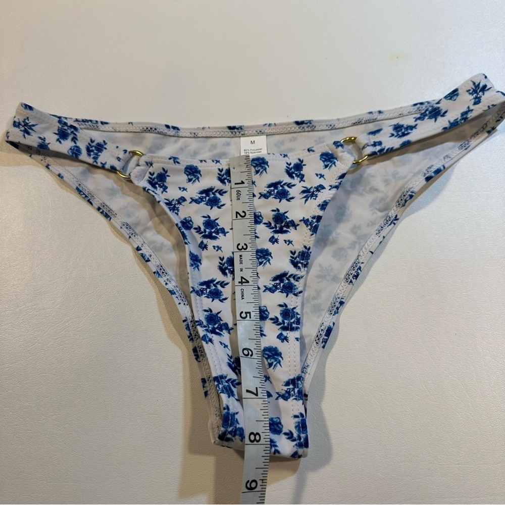 NEW Shenhe‎ Size M Blue Floral Print Ring Linked Triangle Bikini - Picture 8 of 10